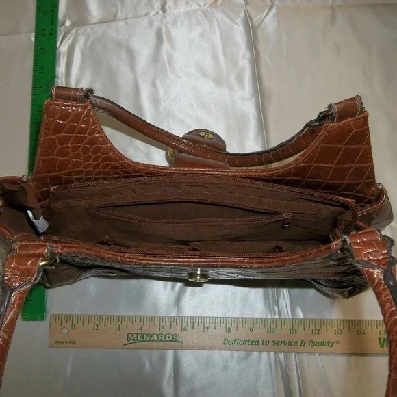 Purse - Picture 3 of 3